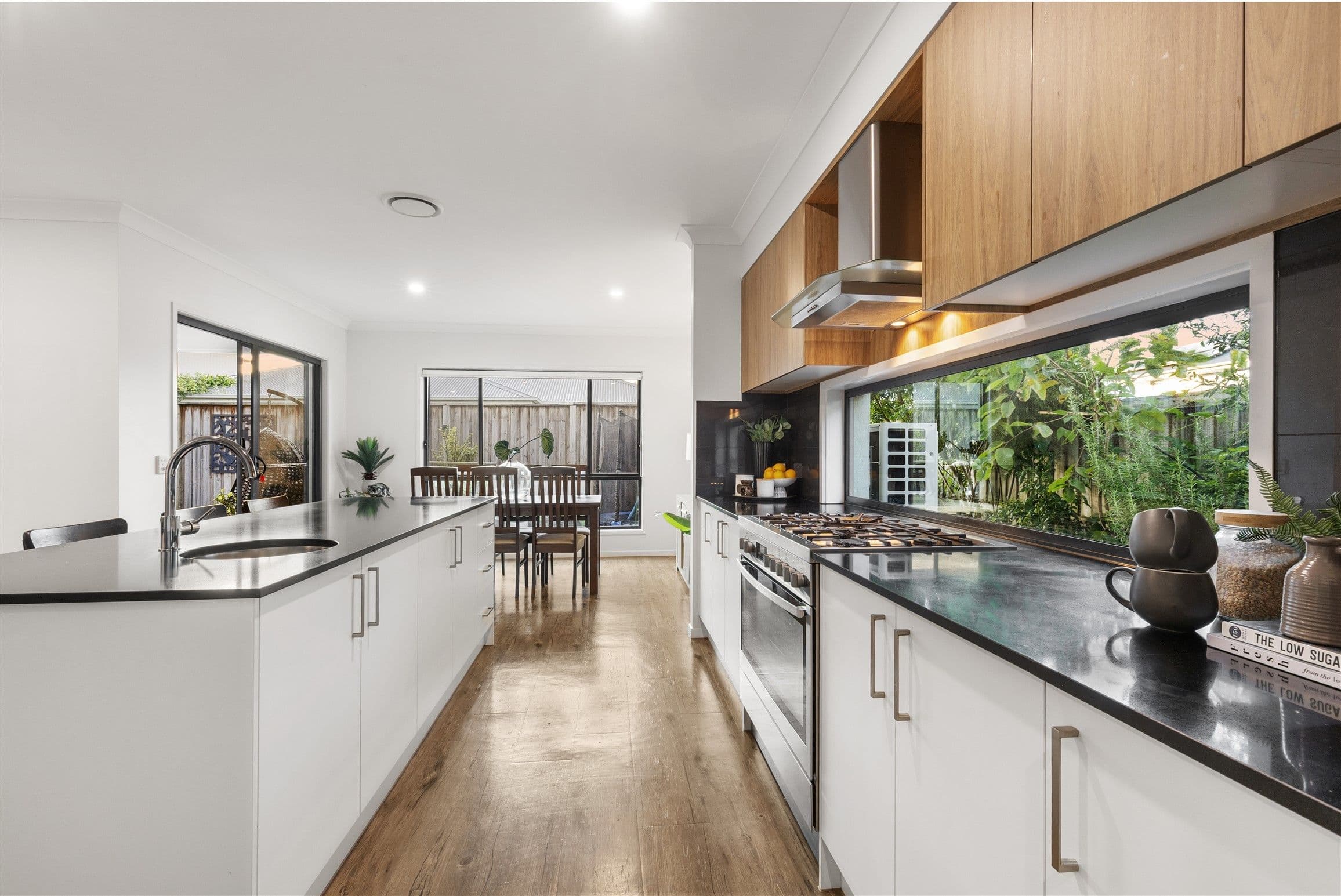 14 Taunton Circuit, Upper Kedron QLD 4055, Upper Kedron - Thumbnail 5