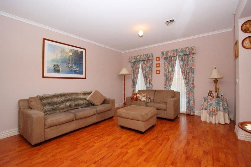 23 Pacific Place, TAYLORS LAKES VIC 3038, Taylors Lakes - Thumbnail 3
