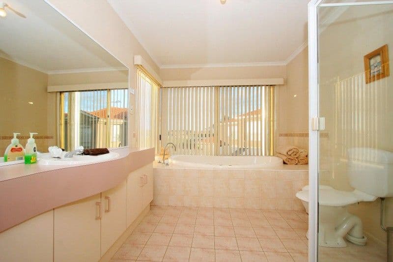 23 Pacific Place, TAYLORS LAKES VIC 3038, Taylors Lakes - Thumbnail 6