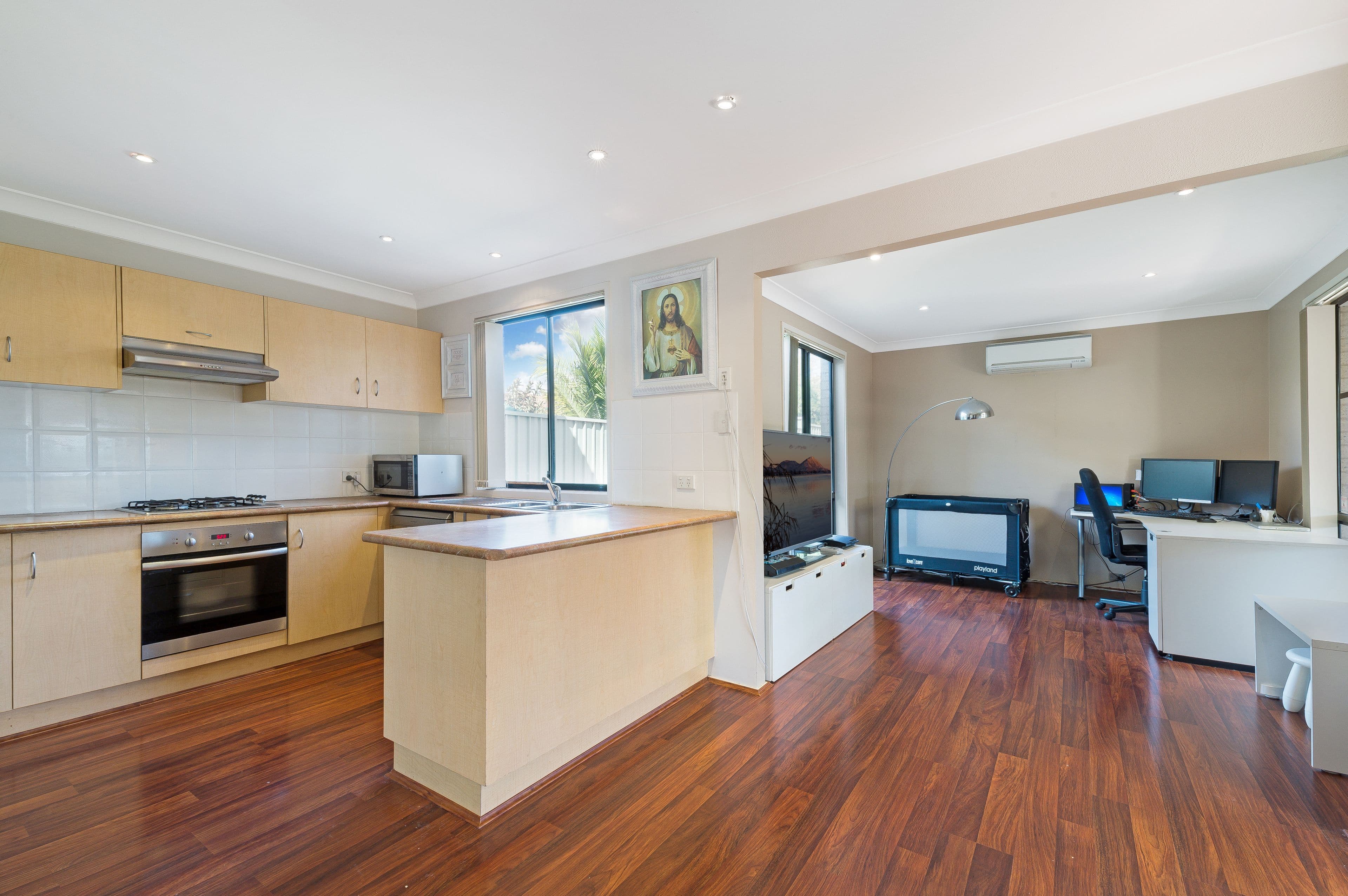 Prestons NSW 2170, Prestons - Thumbnail 4