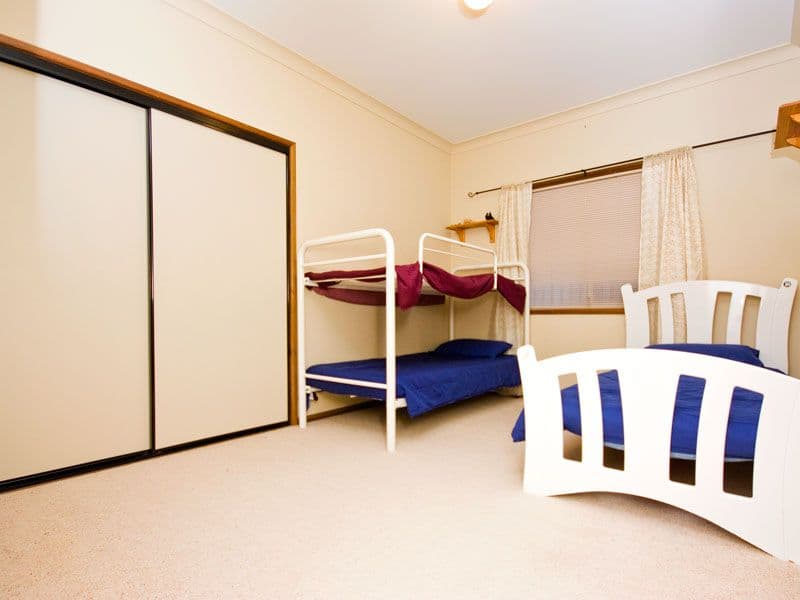29 Glengyle Place, FOREST LAKE QLD 4078, Forest Lake - Thumbnail 4