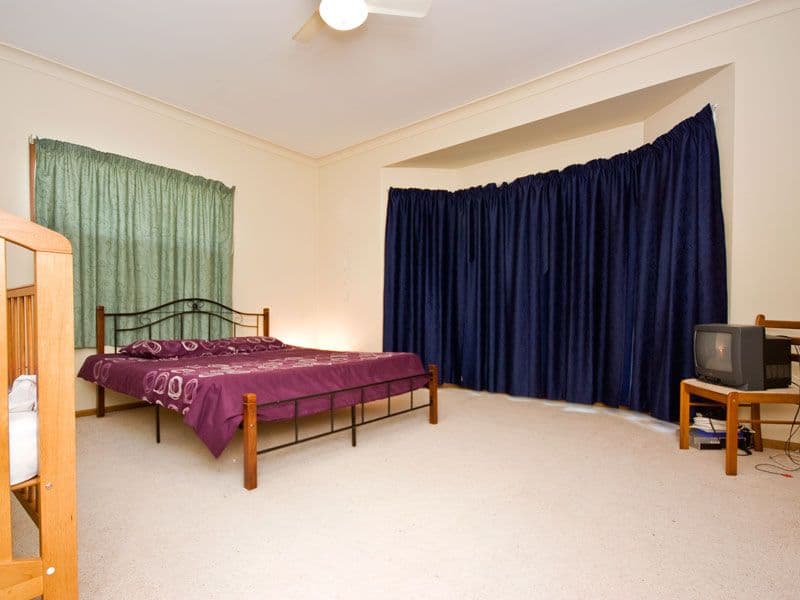 29 Glengyle Place, FOREST LAKE QLD 4078, Forest Lake - Thumbnail 6