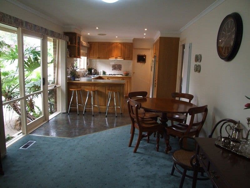 72 Gretel Grove, MELTON VIC 3337, Melton - Thumbnail 3