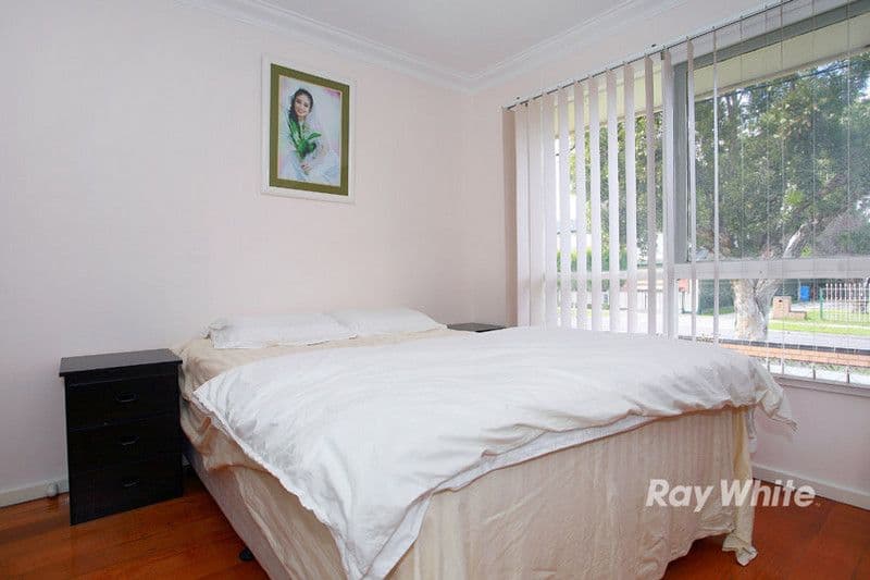 10 Jeffery Avenue, NOBLE PARK VIC 3174, Noble Park - Thumbnail 4