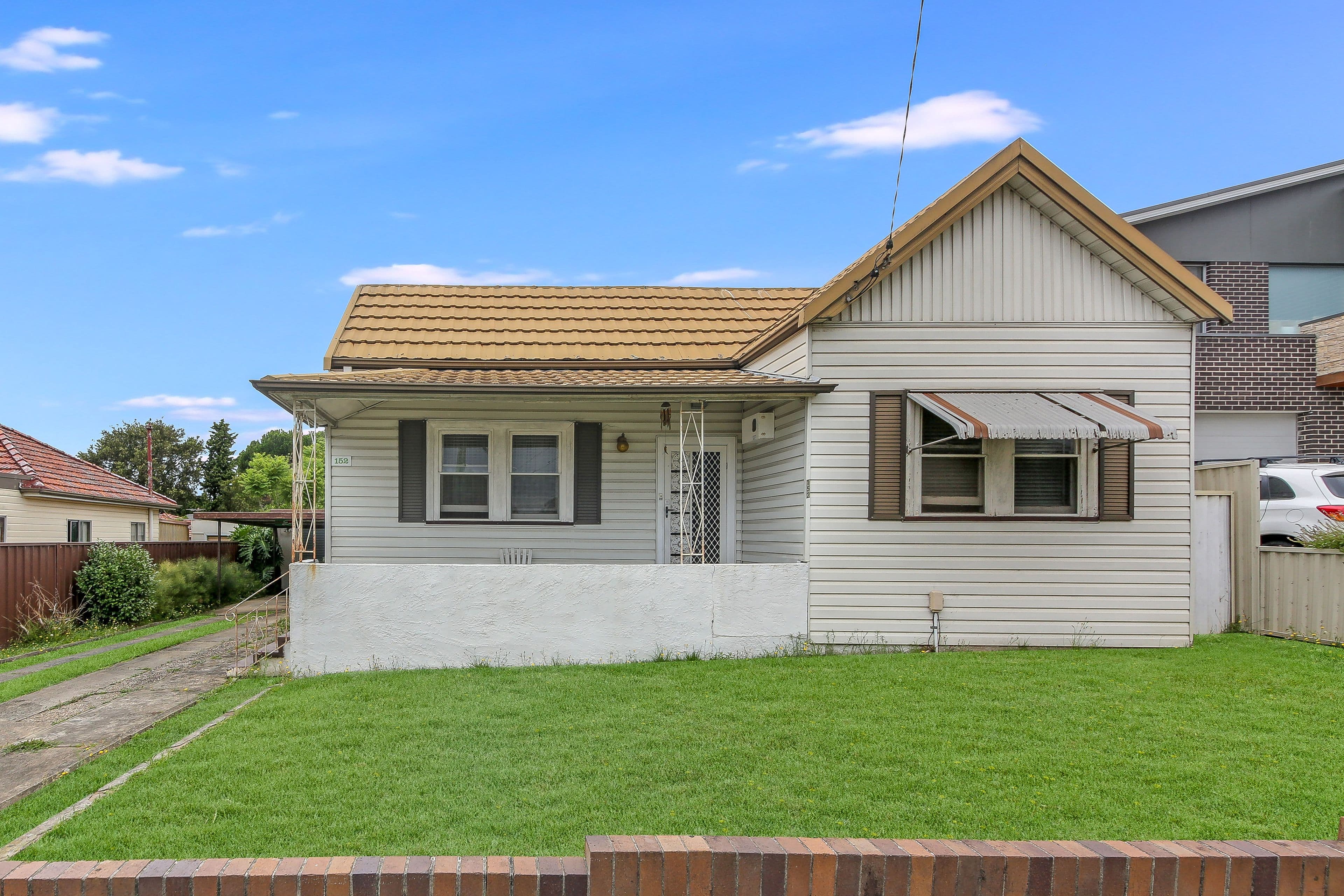 152 Juno Parade, Greenacre NSW 2190, Greenacre - Thumbnail 2