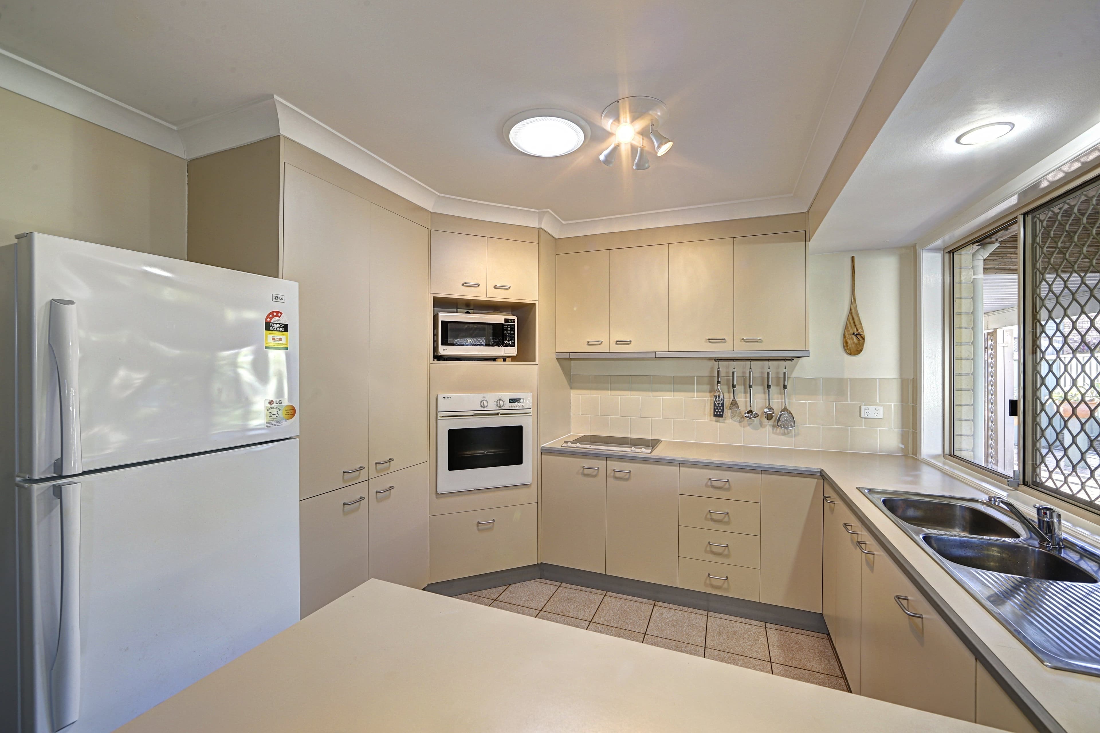 46 Leivesley Street, Bundaberg East QLD 4670, Bundaberg East - Thumbnail 2