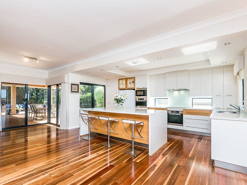 6 Renown Way, Sorrento WA 6020, Sorrento - Thumbnail 8