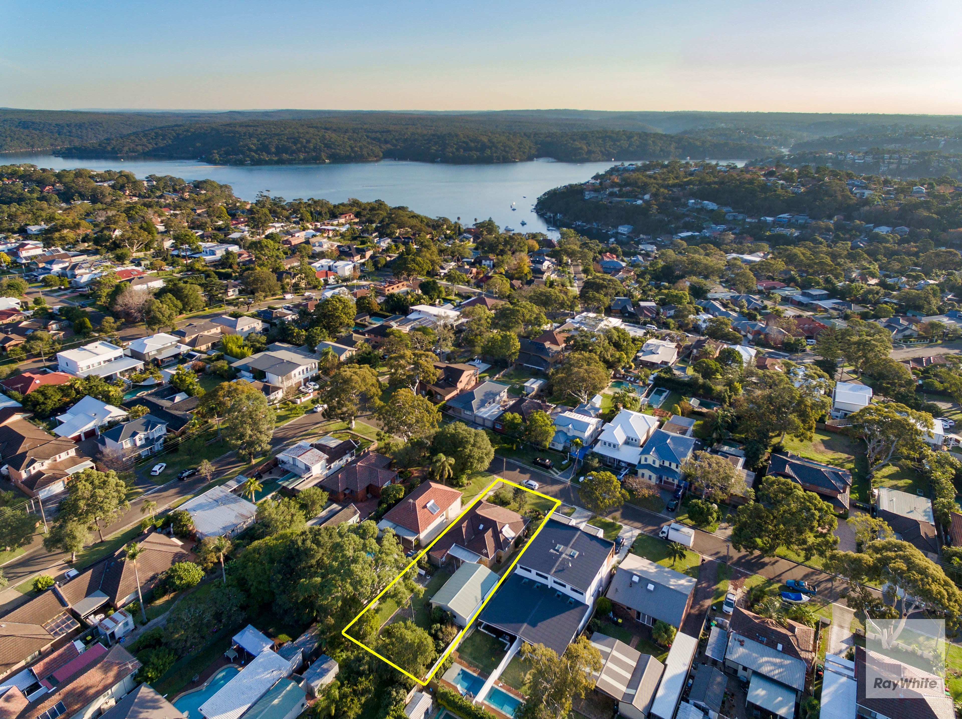 16 Binney Street, Caringbah South NSW 2229, Caringbah South - Thumbnail 2