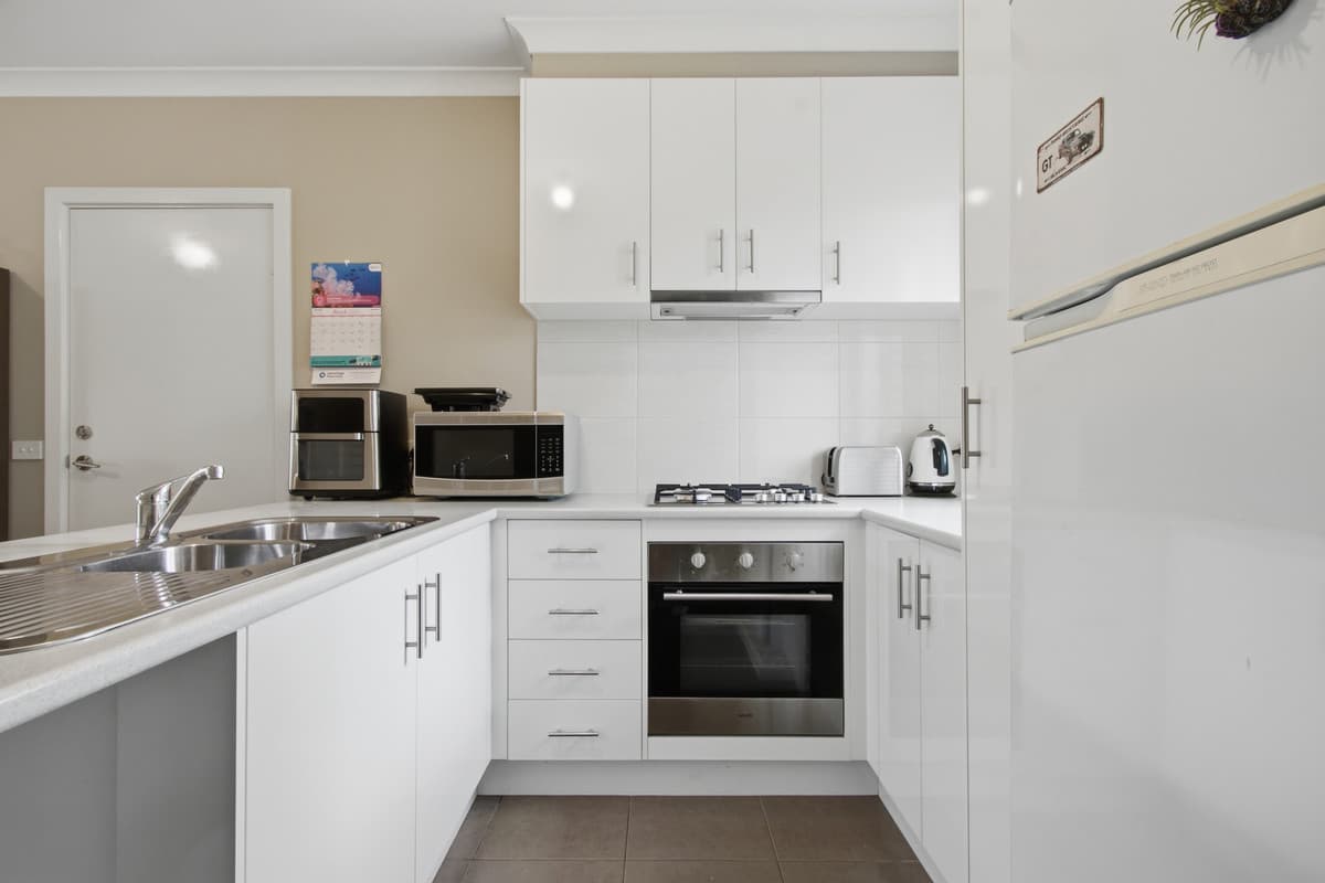 1 / 8 Laurel Street, MORWELL VIC 3840, Morwell - Thumbnail 6