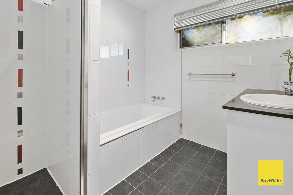 353 Old Cleveland Road, Birkdale QLD 4159, Birkdale - Thumbnail 6