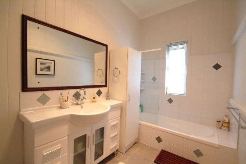 264 Bridge Street, NEWTOWN QLD 4350, Newtown - Thumbnail 2