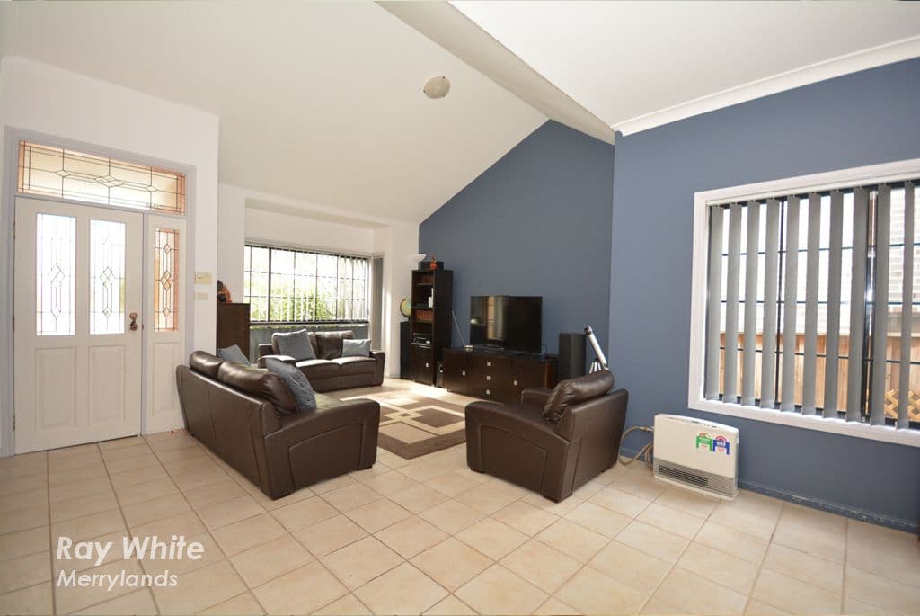 15 Bangor Street, Guildford - Thumbnail 2