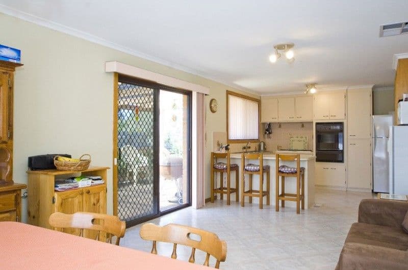 9 Burnett Court, MILL PARK VIC 3082, Mill Park - Thumbnail 2