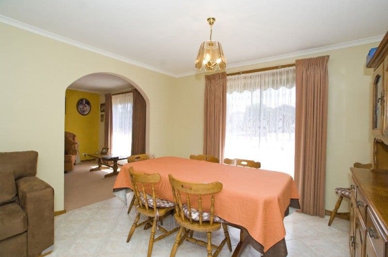 9 Burnett Court, MILL PARK VIC 3082, Mill Park - Thumbnail 5