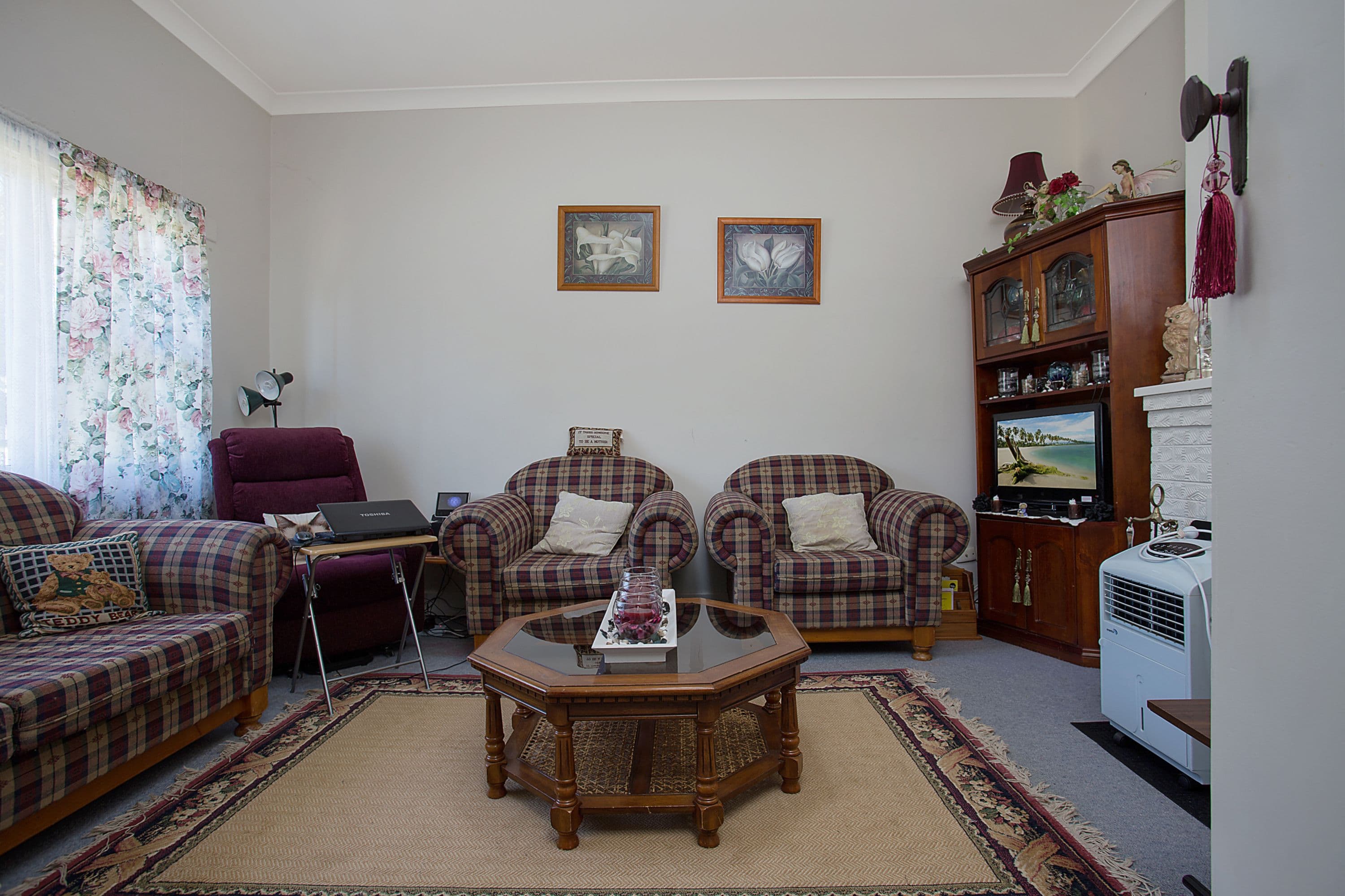 18 McNicol Street, Camperdown VIC 3260, Camperdown - Thumbnail 2