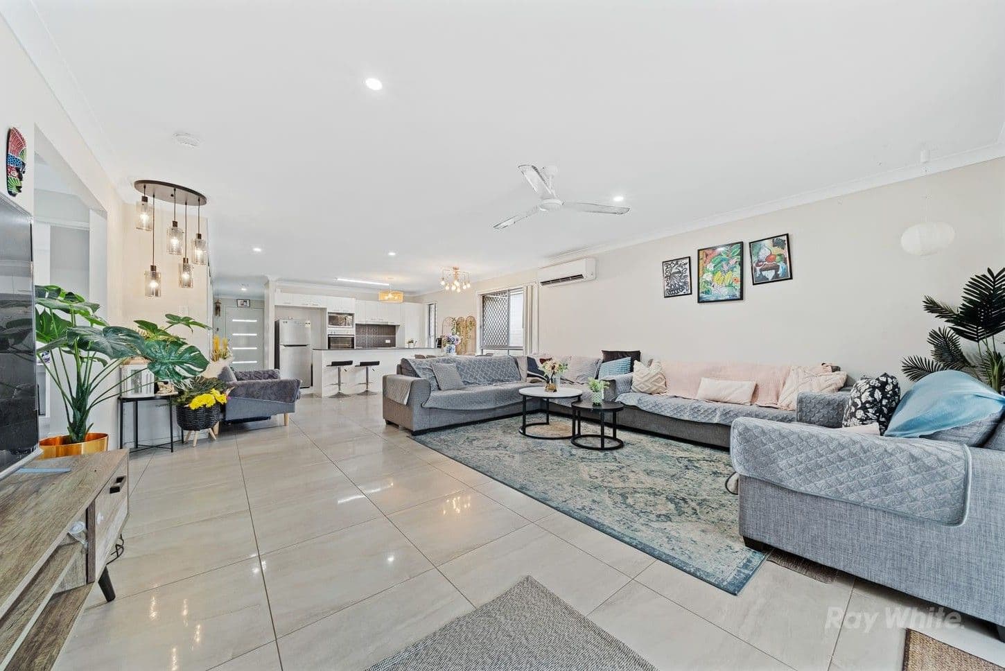 7 Claussen Street, Browns Plains QLD 4118, Browns Plains - Thumbnail 3