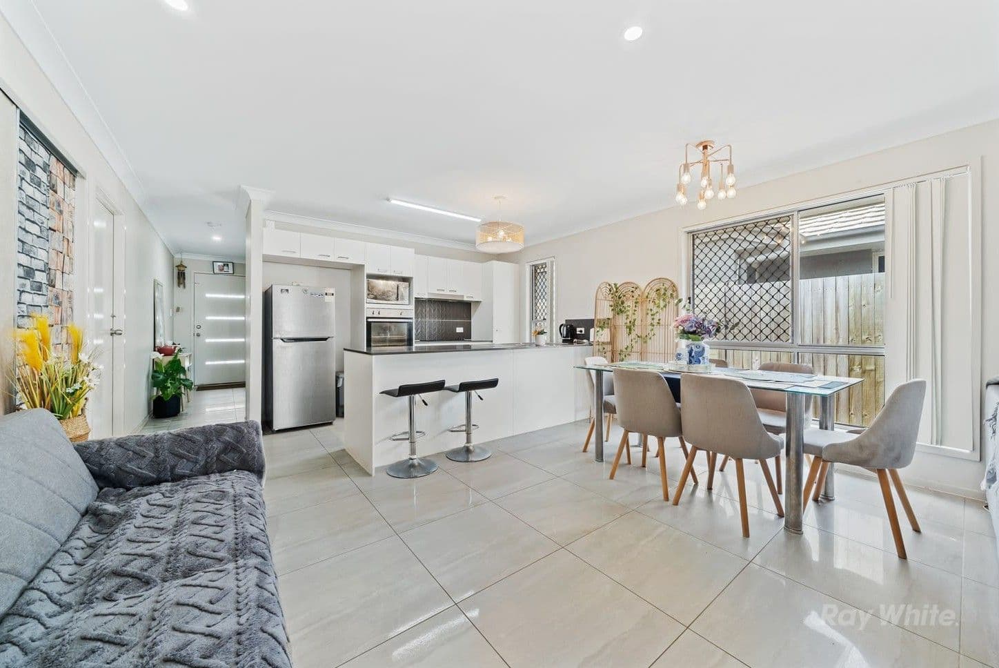 7 Claussen Street, Browns Plains QLD 4118, Browns Plains - Thumbnail 4