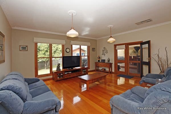 67 St Vigeons Road, RESERVOIR VIC 3073, Reservoir - Thumbnail 5