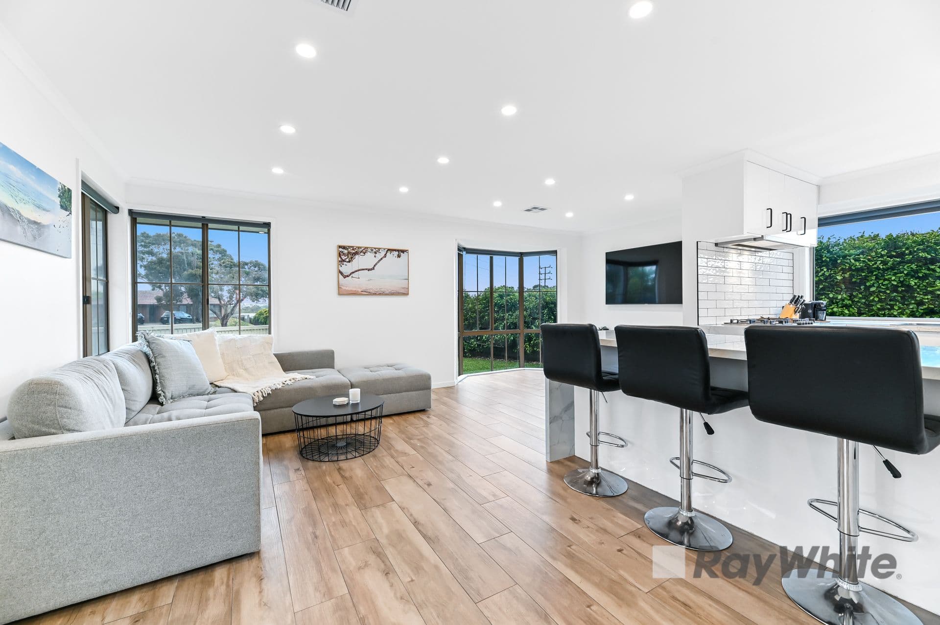 281 Power Road, Endeavour Hills VIC 3802, Endeavour Hills - Thumbnail 2
