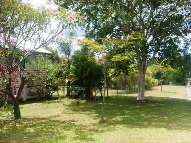 27 Gainsborough Street, MOOROOKA QLD 4105, Moorooka - Thumbnail 3