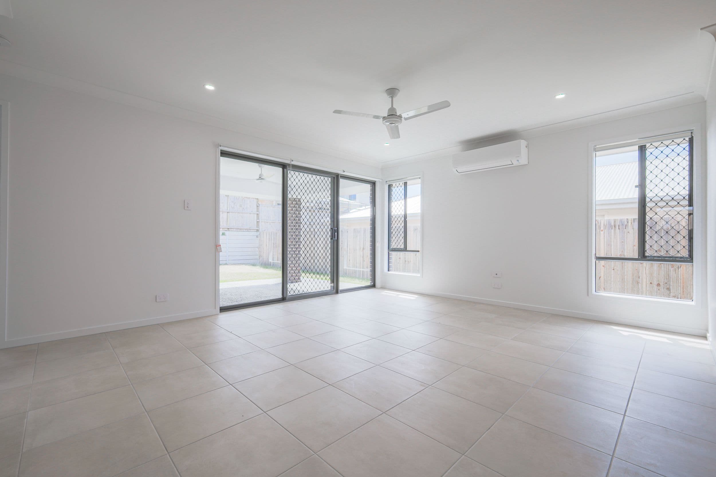 9 Moreton Crescent, Yarrabilba QLD 4207, Yarrabilba - Thumbnail 6