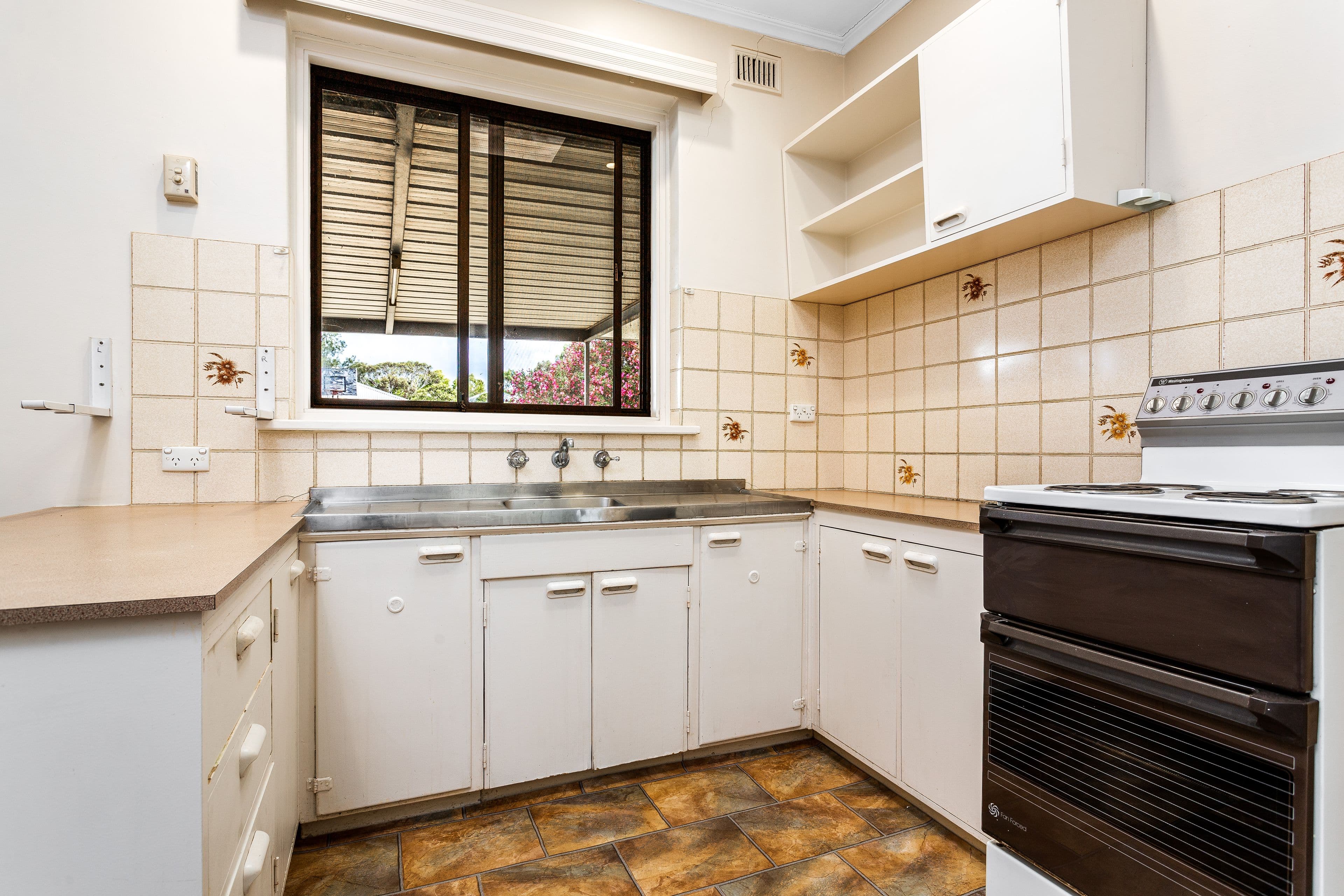 16 Folland Avenue, Northfield SA 5085, Northfield - Thumbnail 3