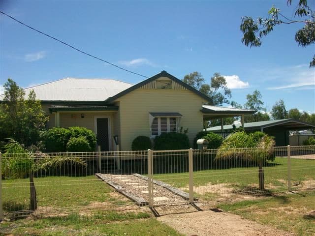 15 Hoffman Street, ROMA QLD 4455, Roma - Image 1
