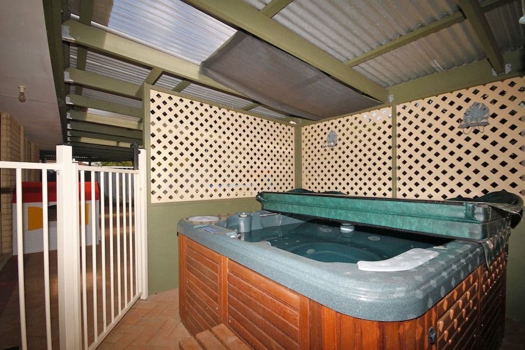 4 Lundy Cove, KIARA WA 6054, Kiara - Thumbnail 4