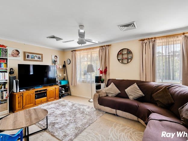 102 Pye Road, Quakers Hill NSW 2763, Quakers Hill - Thumbnail 3