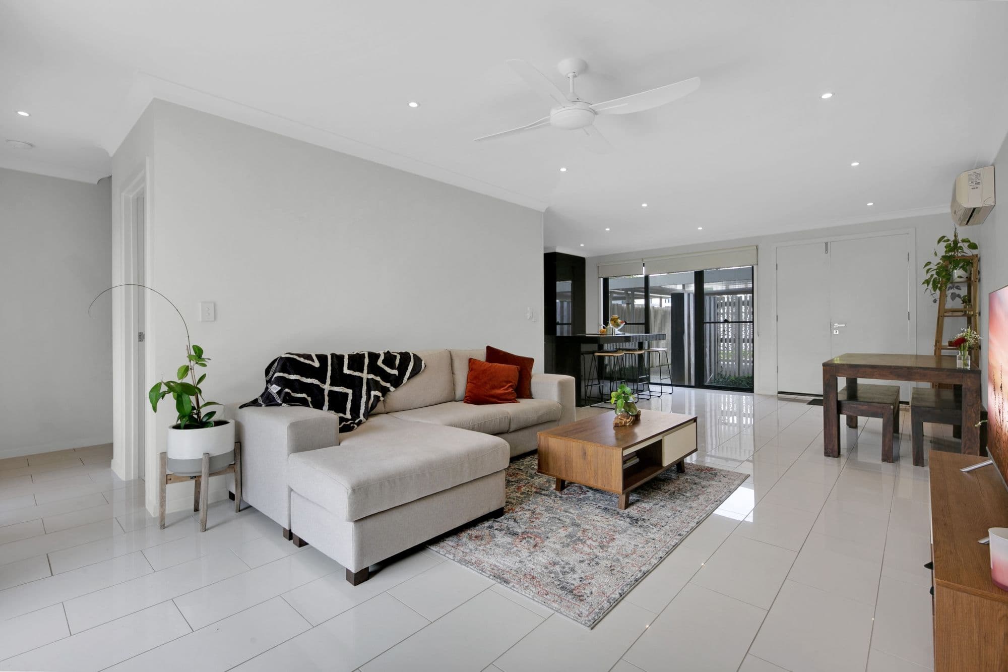 52 Peninsula Drive, Robina QLD 4226, Robina - Thumbnail 3