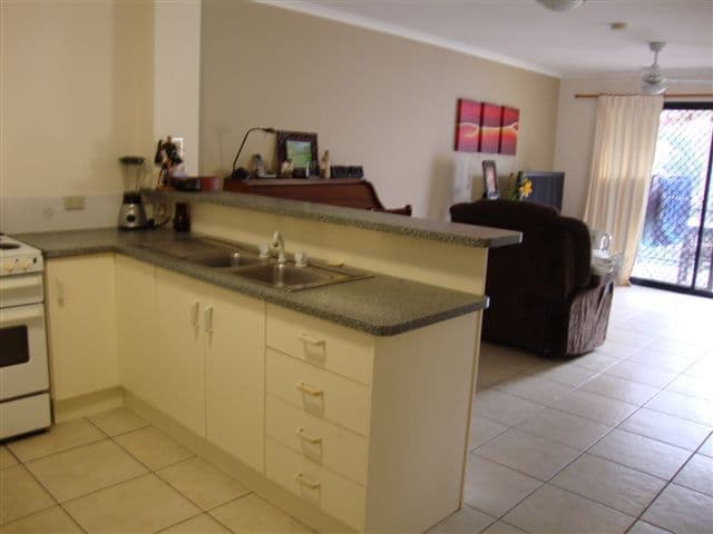 7 Denna Street, MAROOCHYDORE QLD 4558, Maroochydore - Thumbnail 5