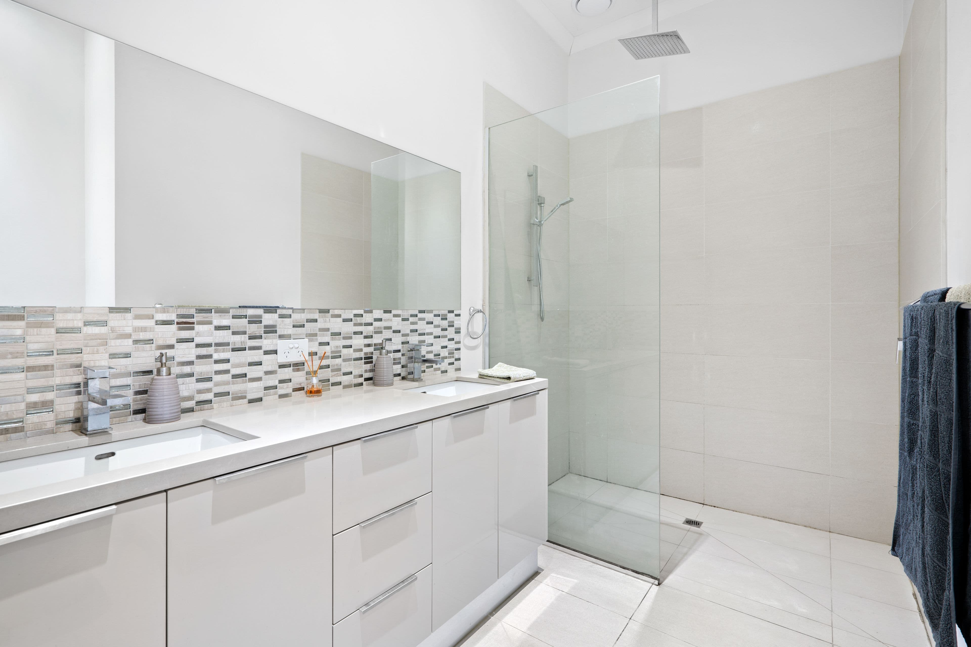 3 Vanderbilt Avenue, South Morang VIC 3752, South Morang - Thumbnail 8