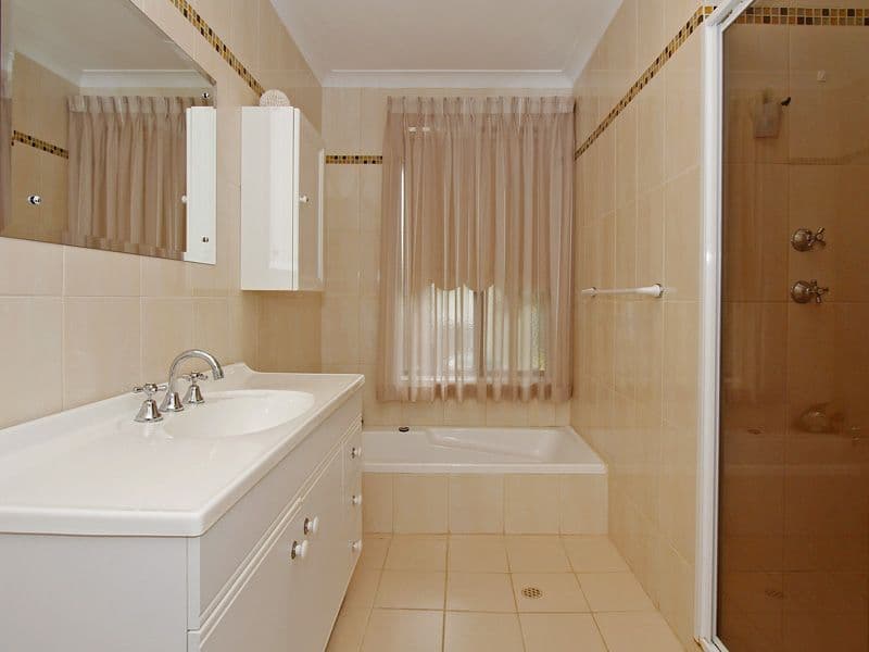 3 Falcon Close, BALLAJURA WA 6066, Ballajura - Thumbnail 6