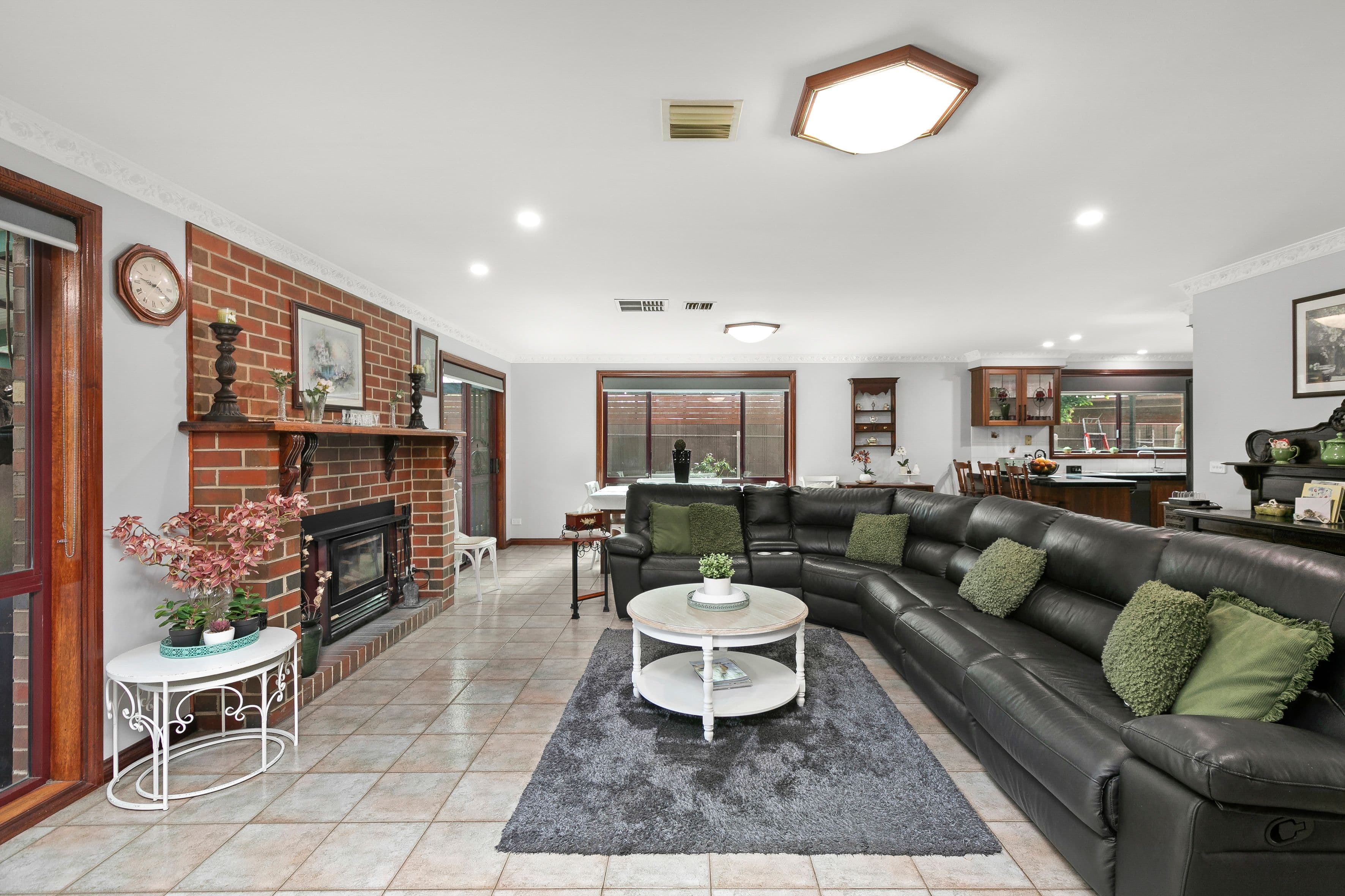 17 Kircaldy Court, Greenvale VIC 3059, Greenvale - Thumbnail 3