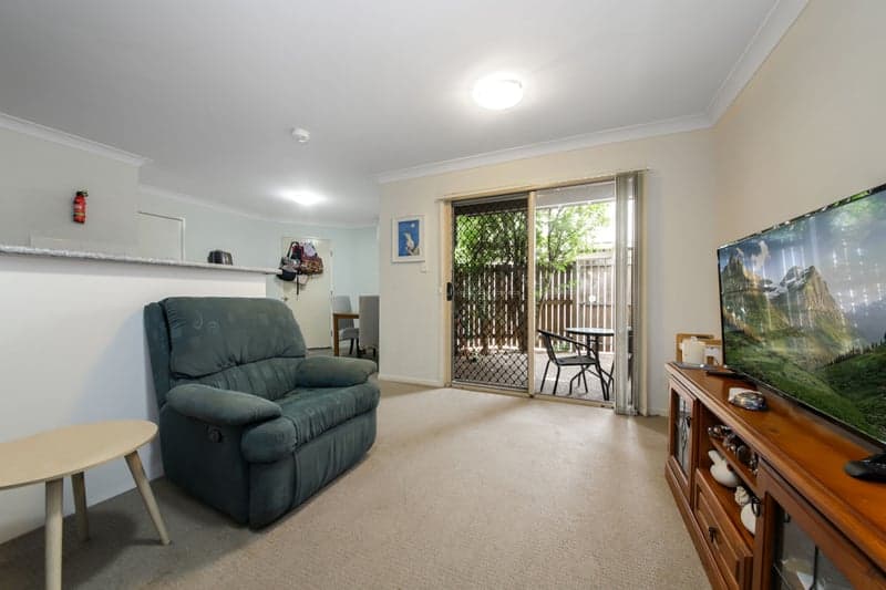 30 Fleet Drive, Kippa-Ring - Thumbnail 4