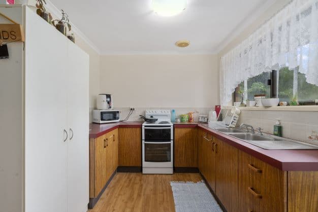1 Geoffrey Street, Caboolture QLD 4510, Caboolture - Thumbnail 2