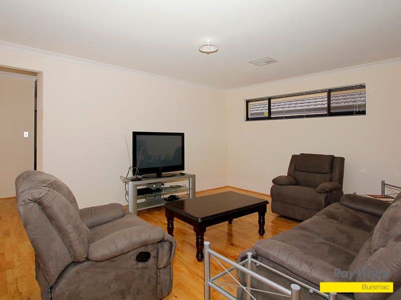 6 Dryden Crescent, AVELEY WA 6069, Aveley - Thumbnail 7