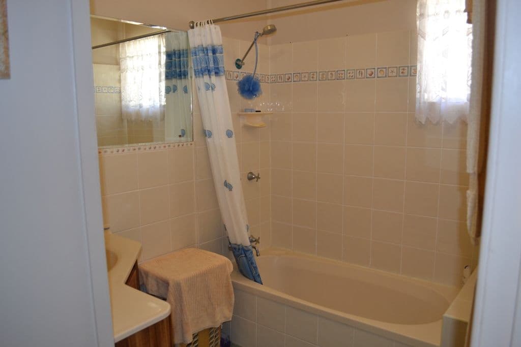 147 Matthew Flinders Drive, COOEE BAY QLD 4703, Cooee Bay - Thumbnail 6