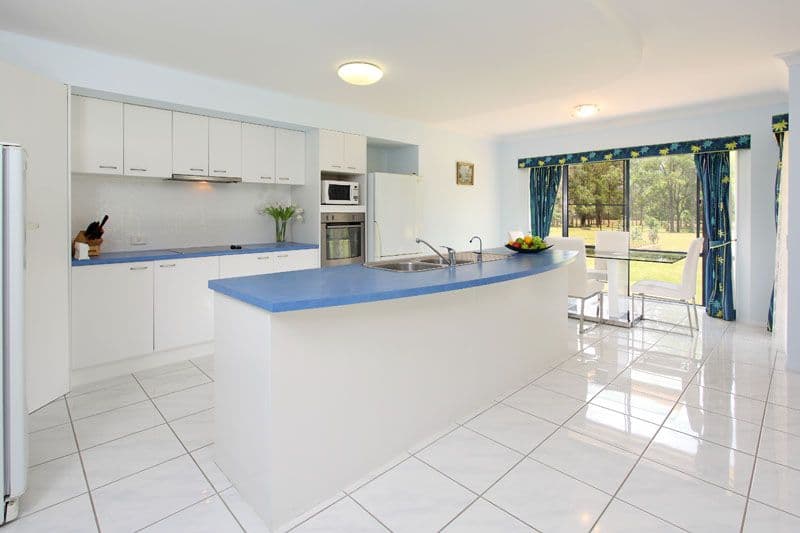 34 Davison Road, CAMP MOUNTAIN QLD 4520, Camp Mountain - Image 1