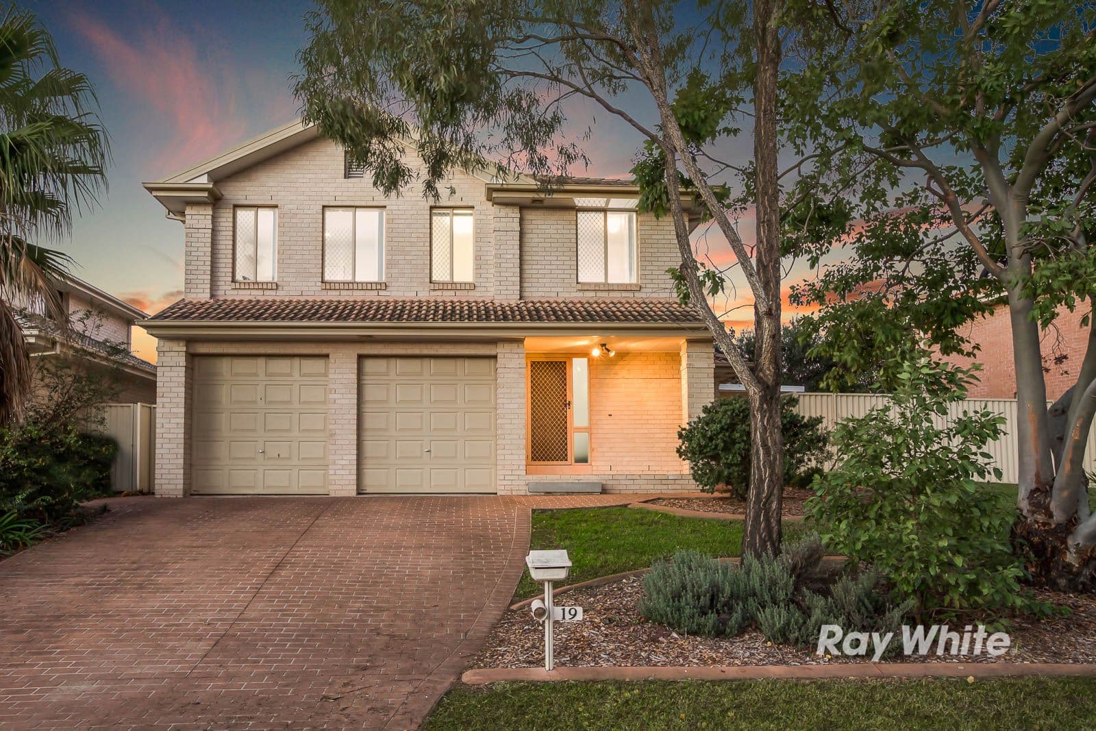 19 Wolseley Road, McGraths Hill - Image 1