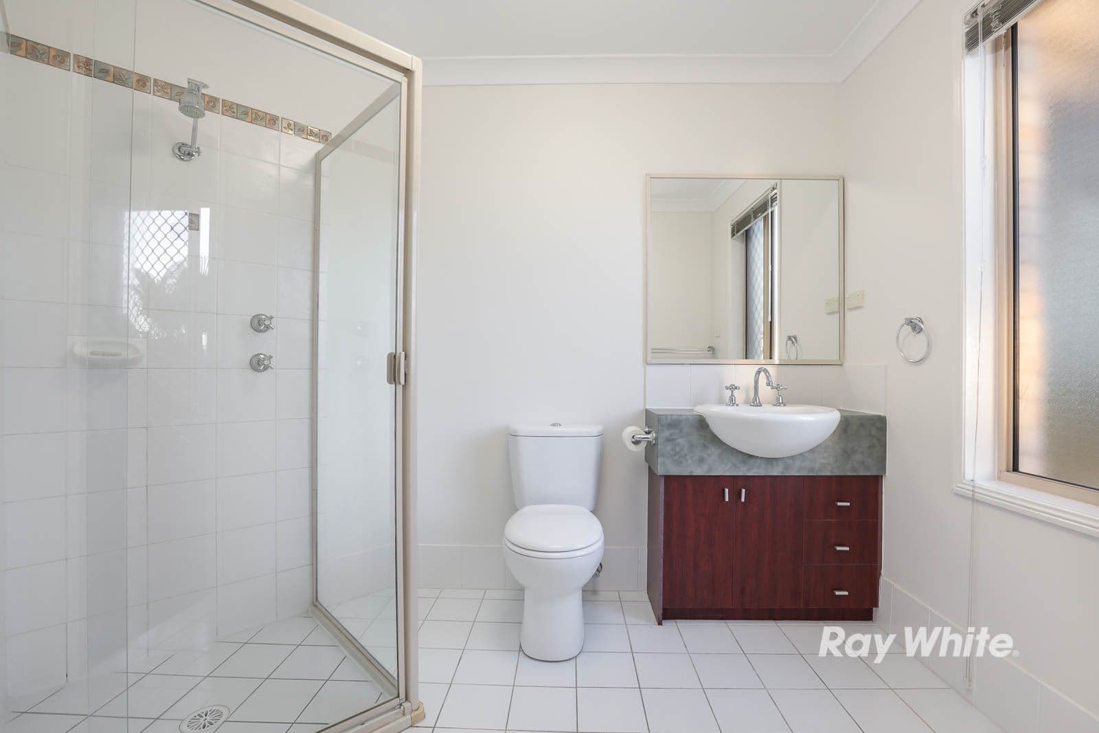 19 Wolseley Road, McGraths Hill - Thumbnail 7
