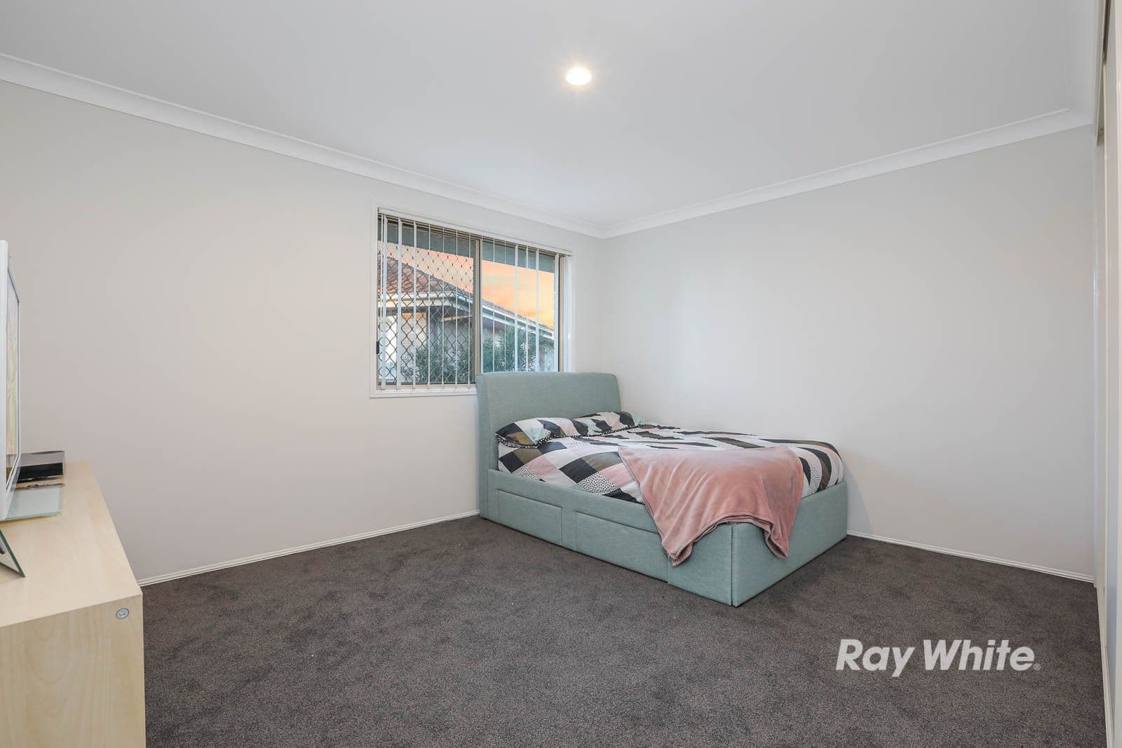 19 Wolseley Road, McGraths Hill - Thumbnail 8