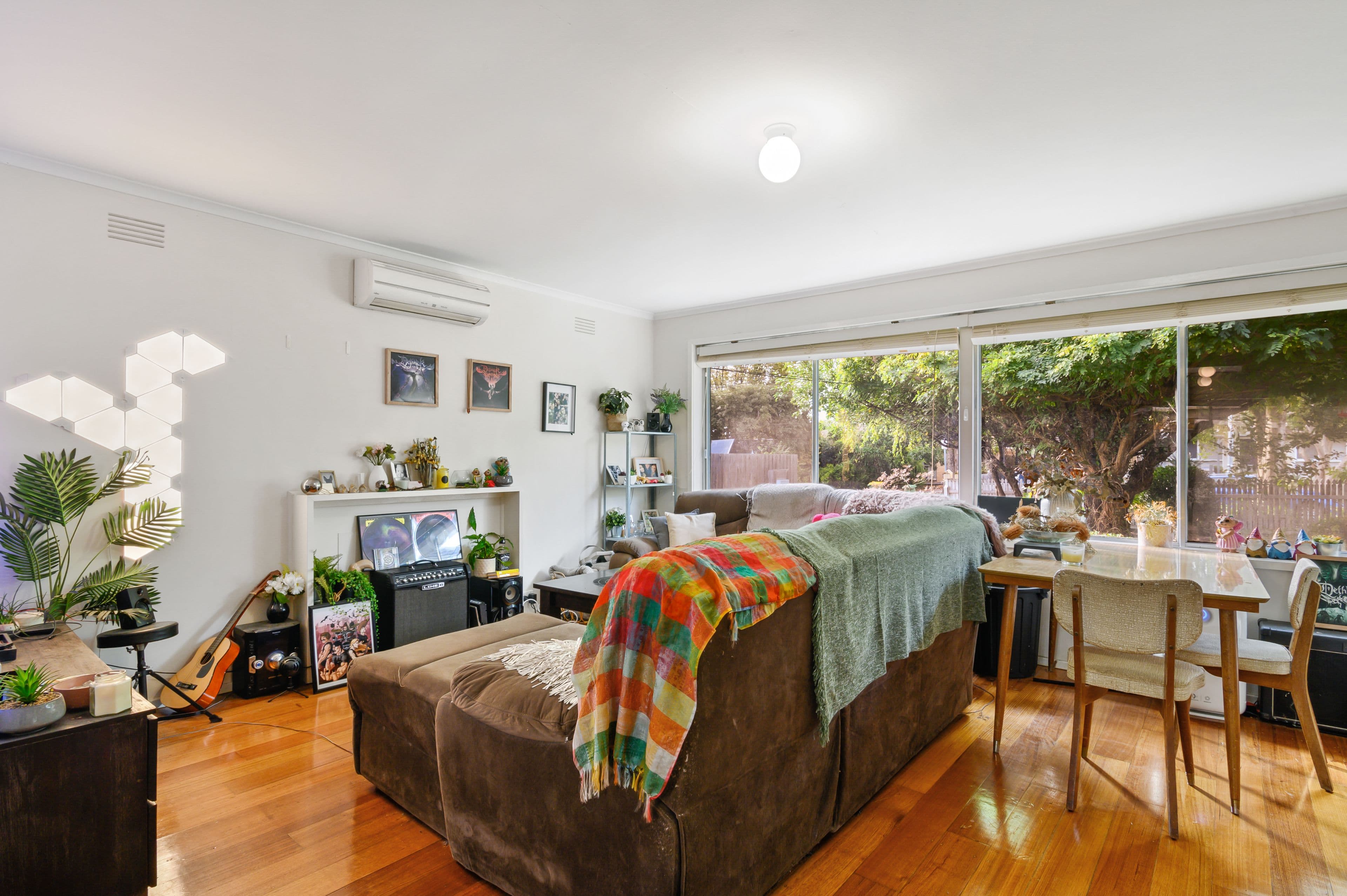 27 Neville Street, Mooroolbark VIC 3138, Mooroolbark - Thumbnail 3