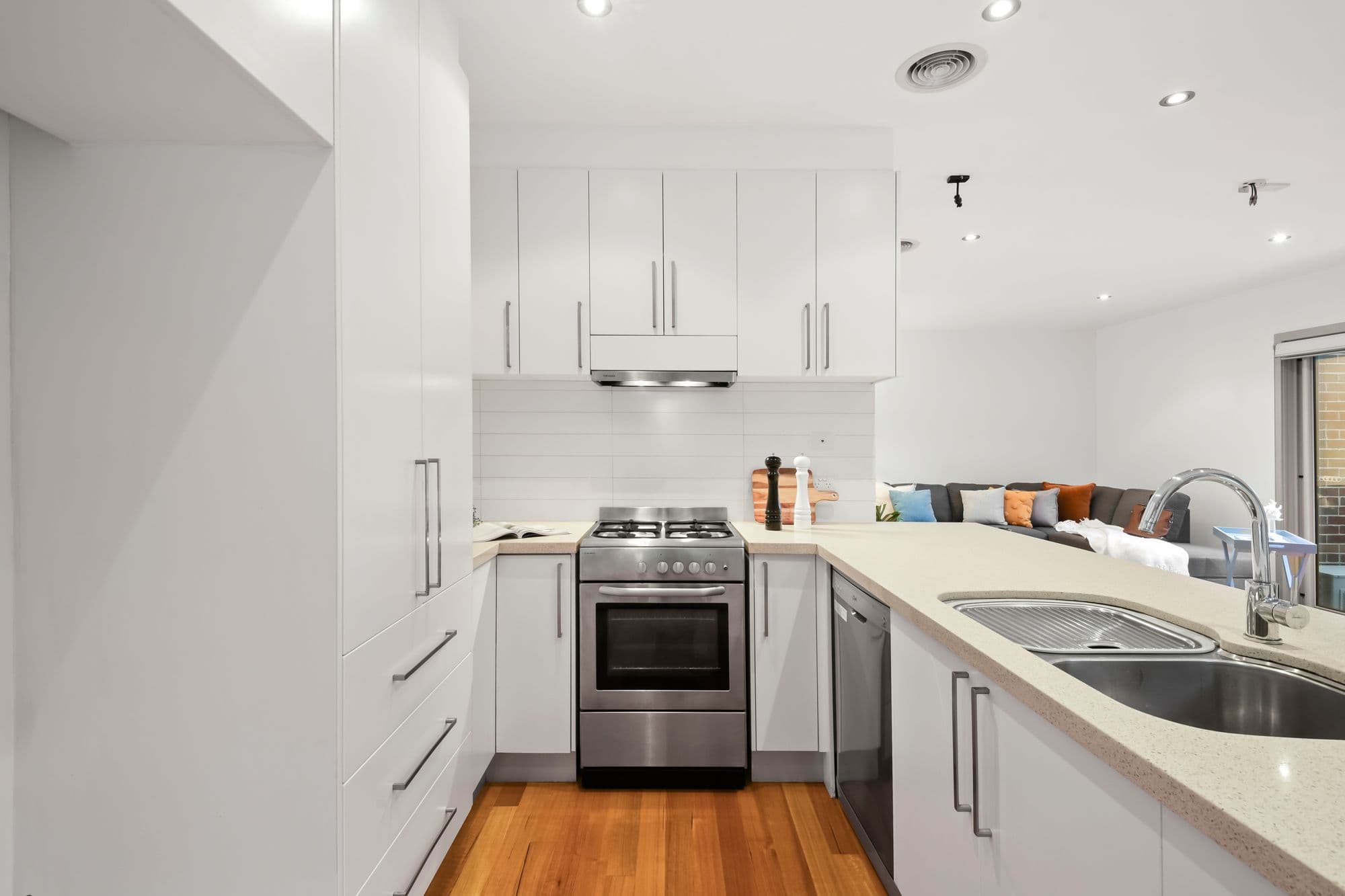 23 Station Street, Burwood VIC 3125, Burwood - Thumbnail 4