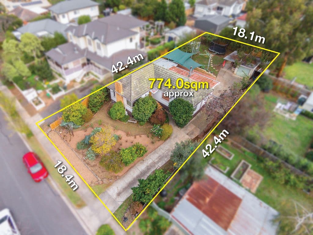 19 Thoona Grove, Greensborough VIC 3088, Greensborough - Image 1