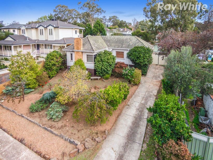 19 Thoona Grove, Greensborough VIC 3088, Greensborough - Thumbnail 3