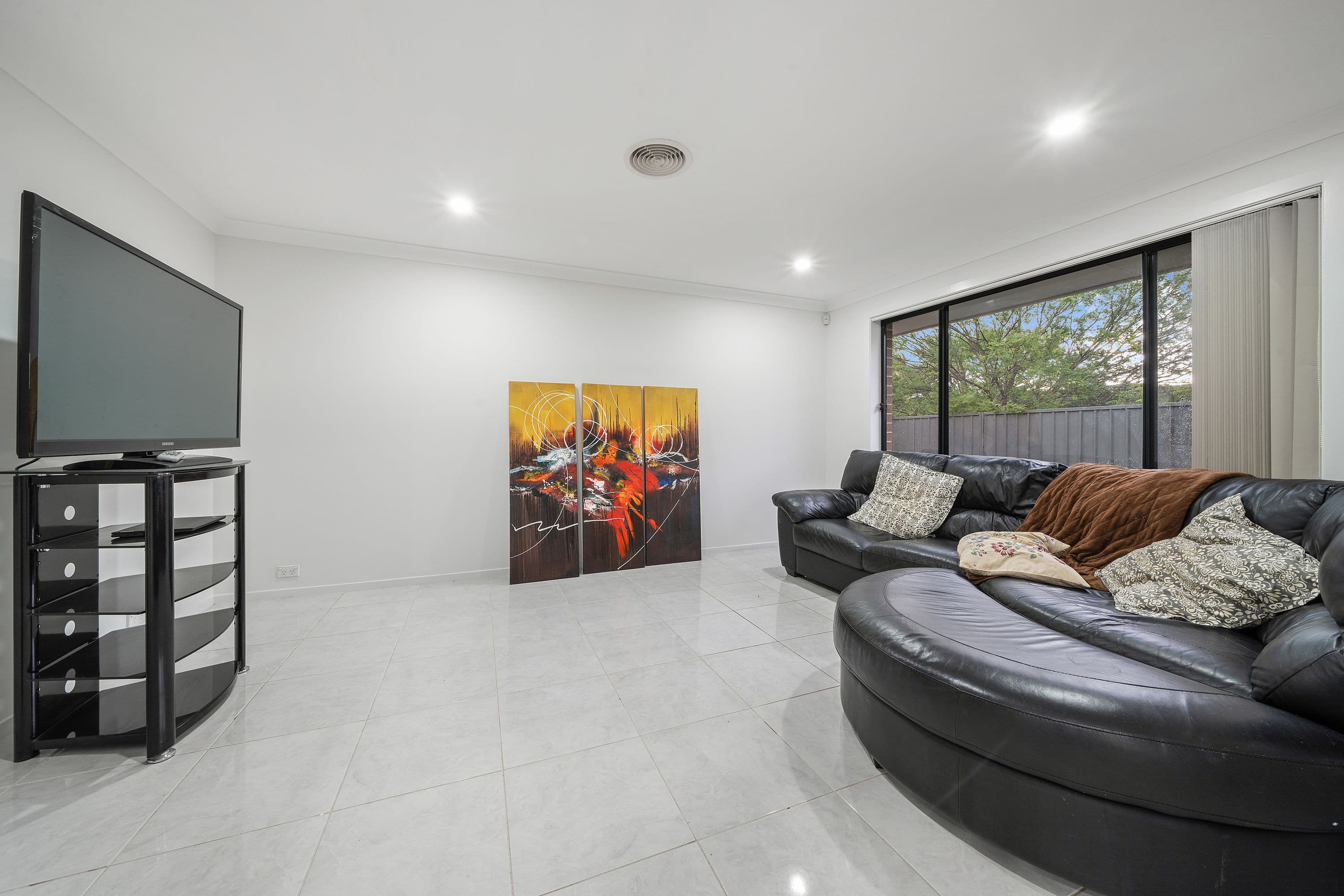 19 Walter Crocker Crescent, Casey ACT 2913, Casey - Thumbnail 6
