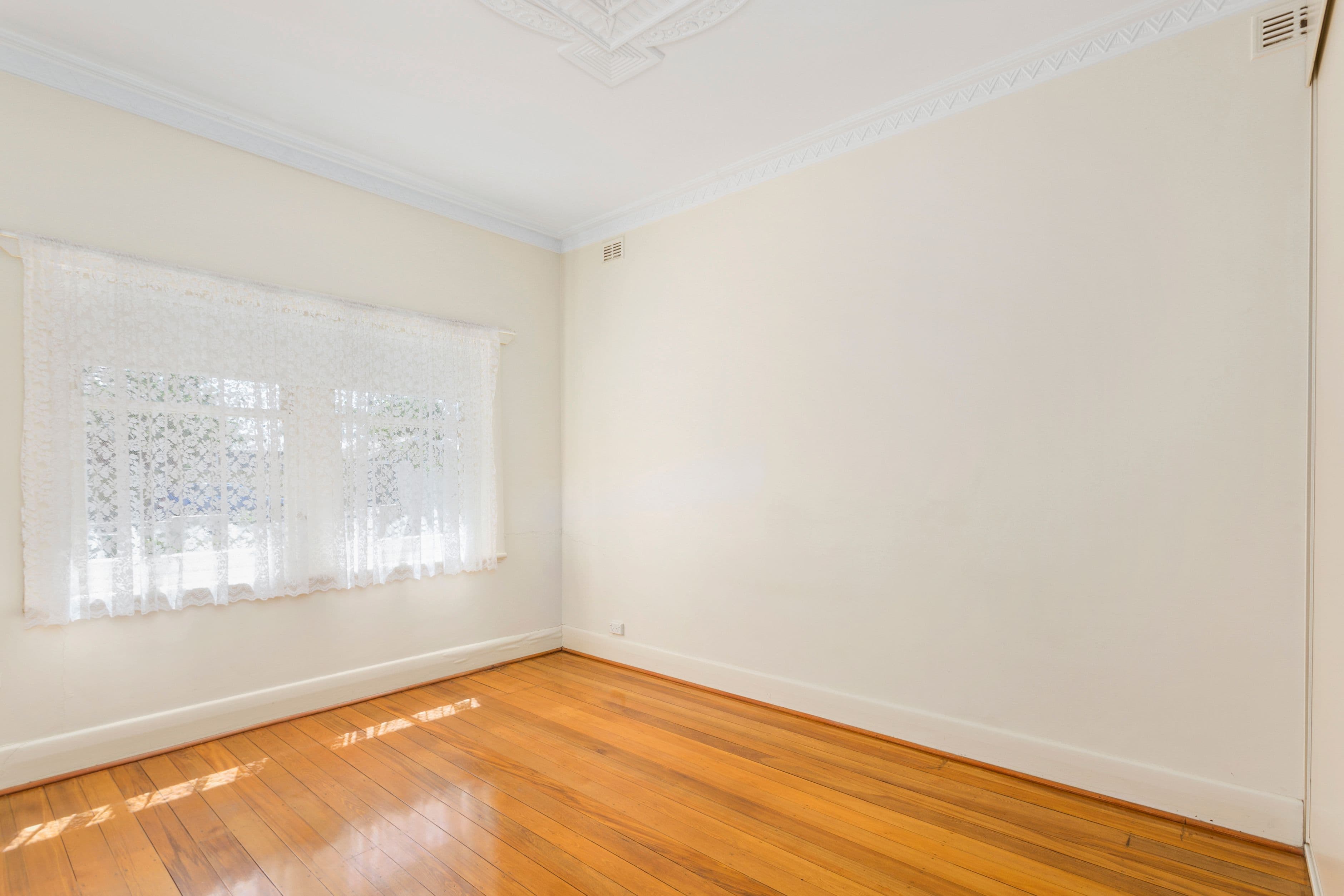 18 Fisk Avenue, Glengowrie SA 5044, Glengowrie - Thumbnail 6