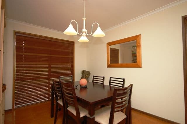 8 Sycamore Grove, Mount Evelyn VIC 3796, Mount Evelyn - Thumbnail 3