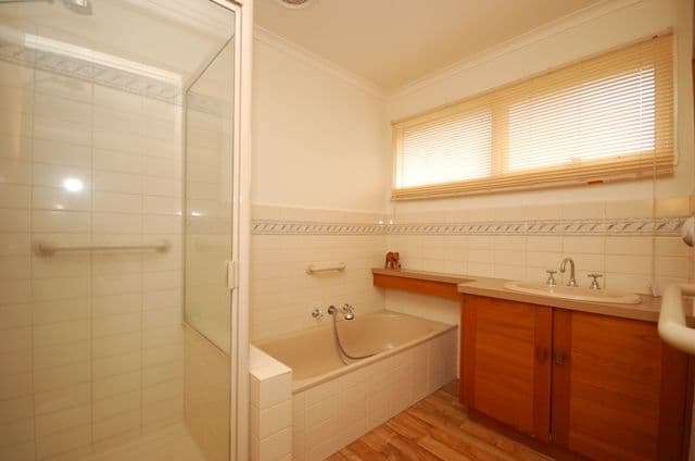 8 Sycamore Grove, Mount Evelyn VIC 3796, Mount Evelyn - Thumbnail 4
